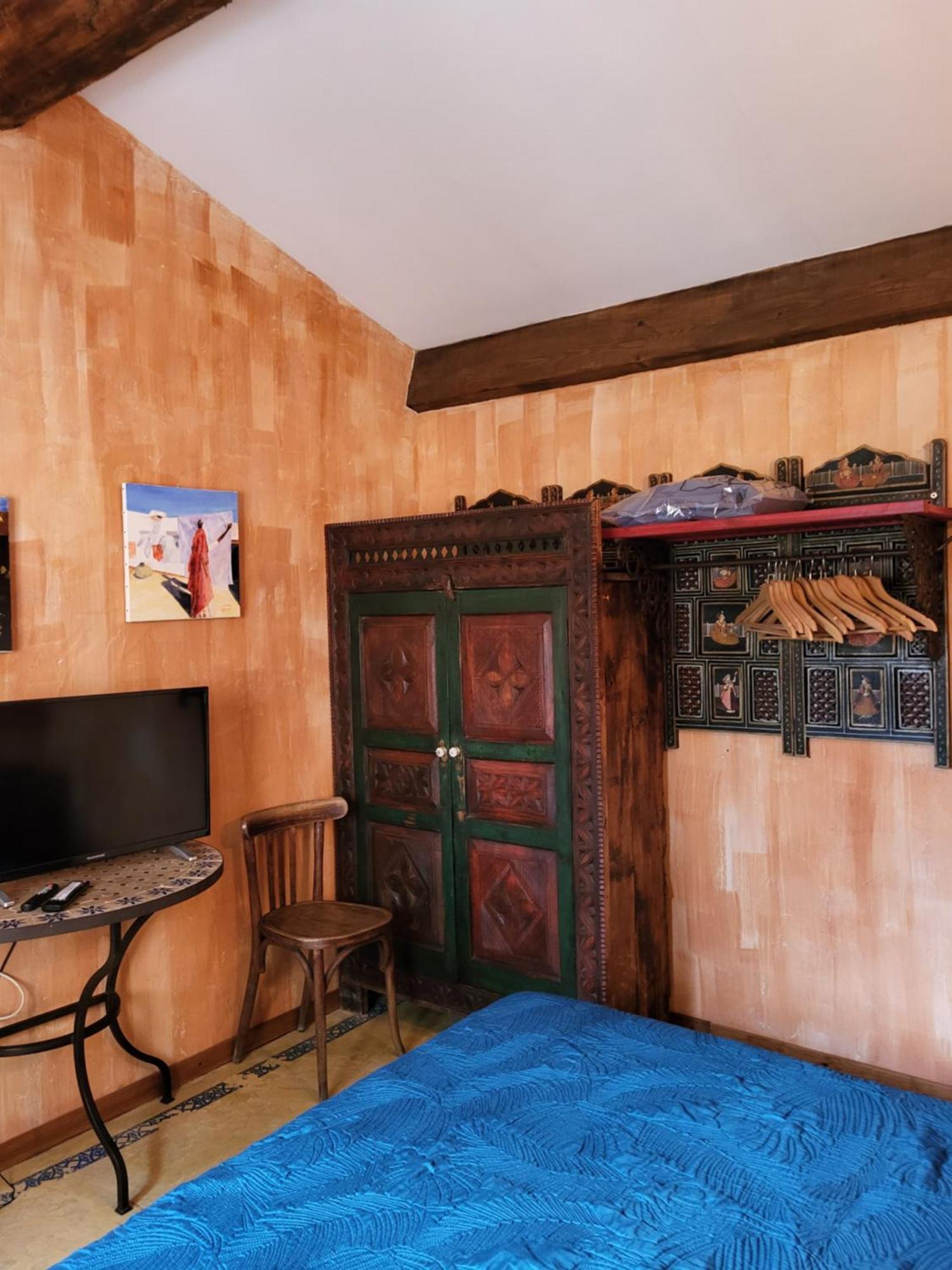 Studios Et Gite La Sauvasse Vagnas Oda fotoğraf