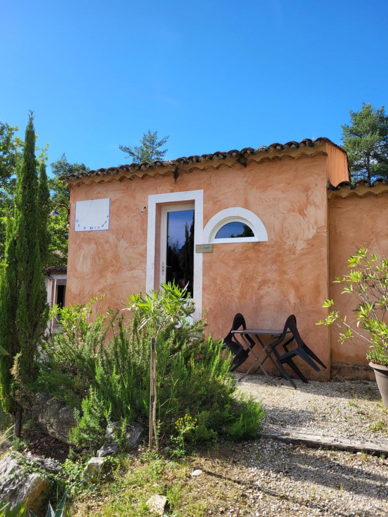 Studios Et Gite La Sauvasse Vagnas Oda fotoğraf